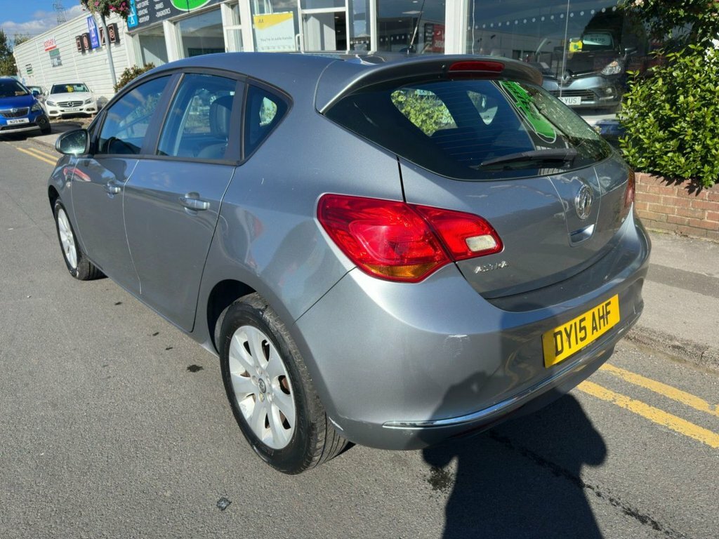 Vauxhall Astra 1.6L Design DY15AHF Silver #5