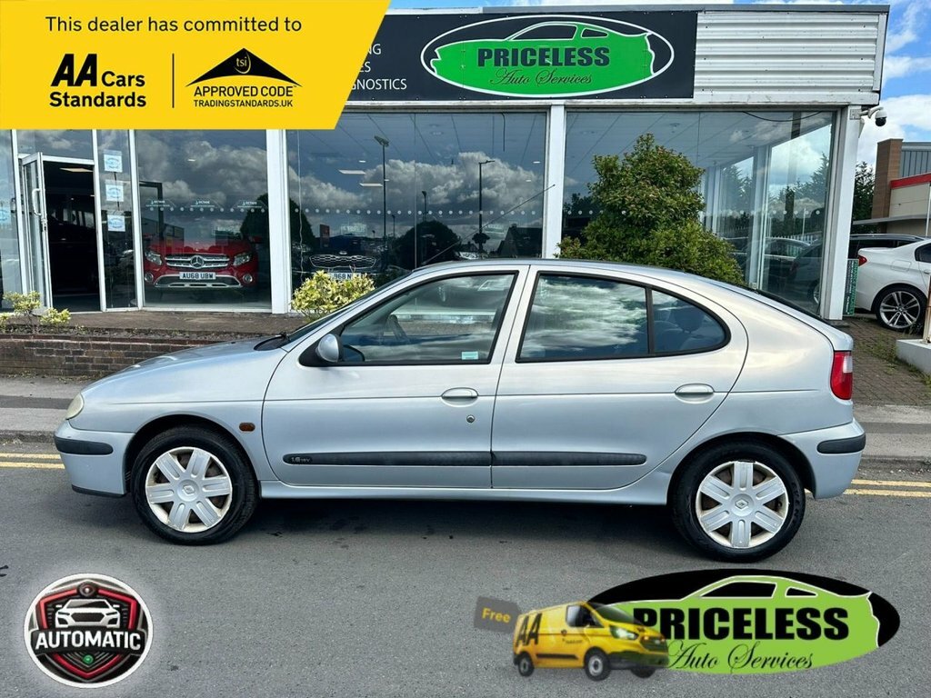 Renault Megane 1.6 16V Dynamique Silver #3