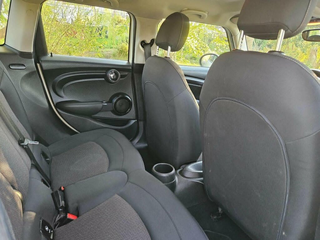 Mini Hatch Hatchback 1.5 Cooper D Euro 6 Ss 201565 DL65LZF White #3