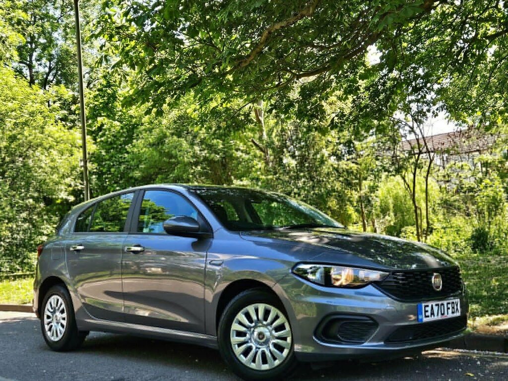 Fiat Tipo Hatchback 1.4 Mpi Easy Euro 6 202070 Grey