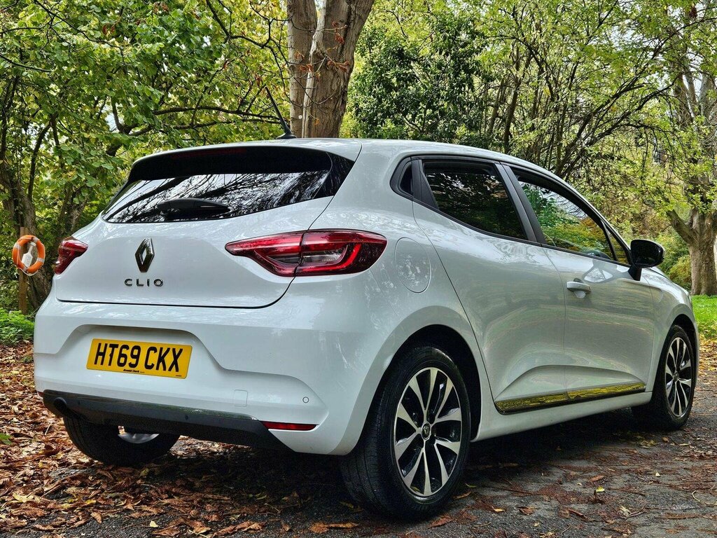 Renault Clio Hatchback 1.0 Tce Iconic Euro 6 Ss 201969 HT69CKX White #4