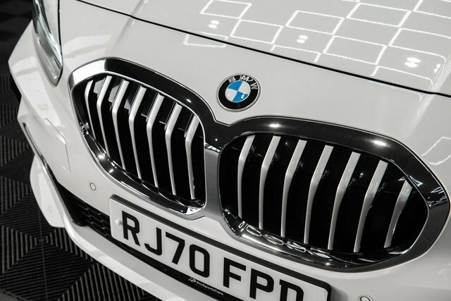 BMW 1 Series 1.5L 134 Bhp RJ70FPD White #5