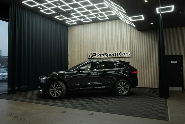 Jaguar F-Pace 2.0 D180 Chequered Flag Suv Awd Eu GJ70CHD Black #6
