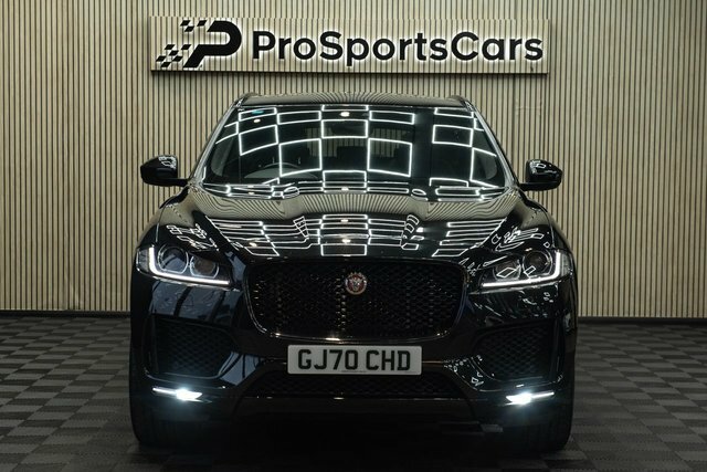 Jaguar F-Pace 2.0 D180 Chequered Flag Suv Awd Eu GJ70CHD Black #2
