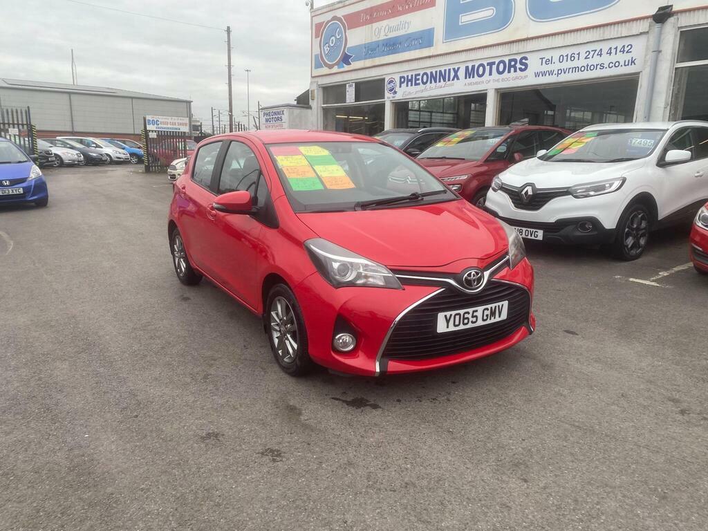 Toyota Yaris 1.0 Vvt-i Icon Euro 6 YO65GMV Red