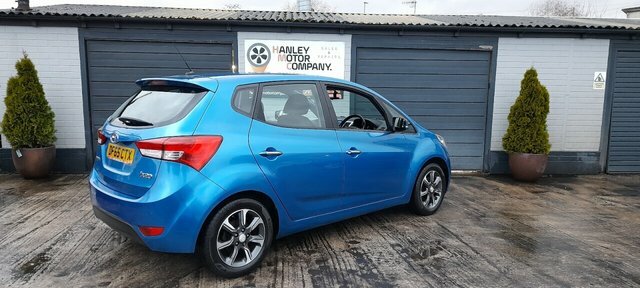 Hyundai Ix20 1.4 Blue Drive Se Hatchback Euro DF65CTX Blue #2
