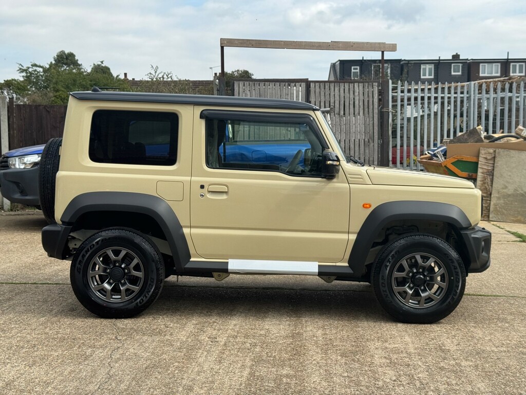 Suzuki Jimny Suzuki Jimny Sierra 4Wd 1.5L 4 Seater Beige #4