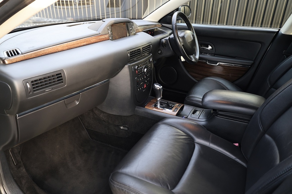 Citroen C6 2.7 Hdi V6 Exclusive Black #3