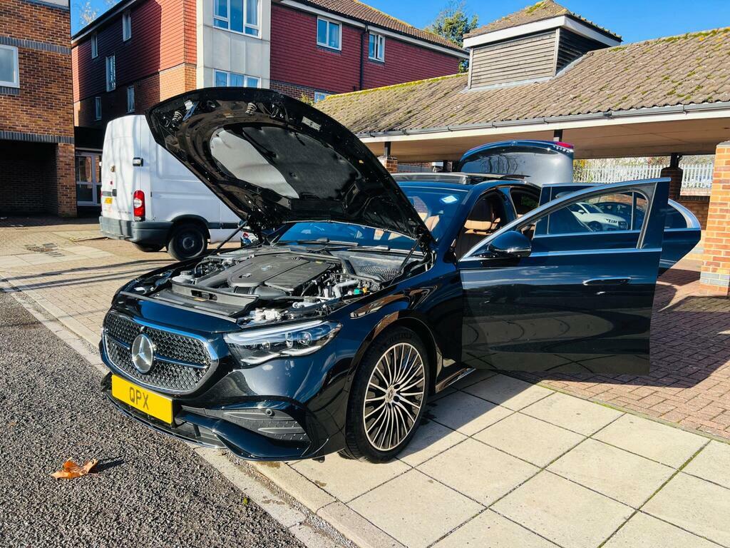 Mercedes-Benz E Class 2.0 E300e 25.4Kwh Amg Line Premium Plus Saloon Black #4