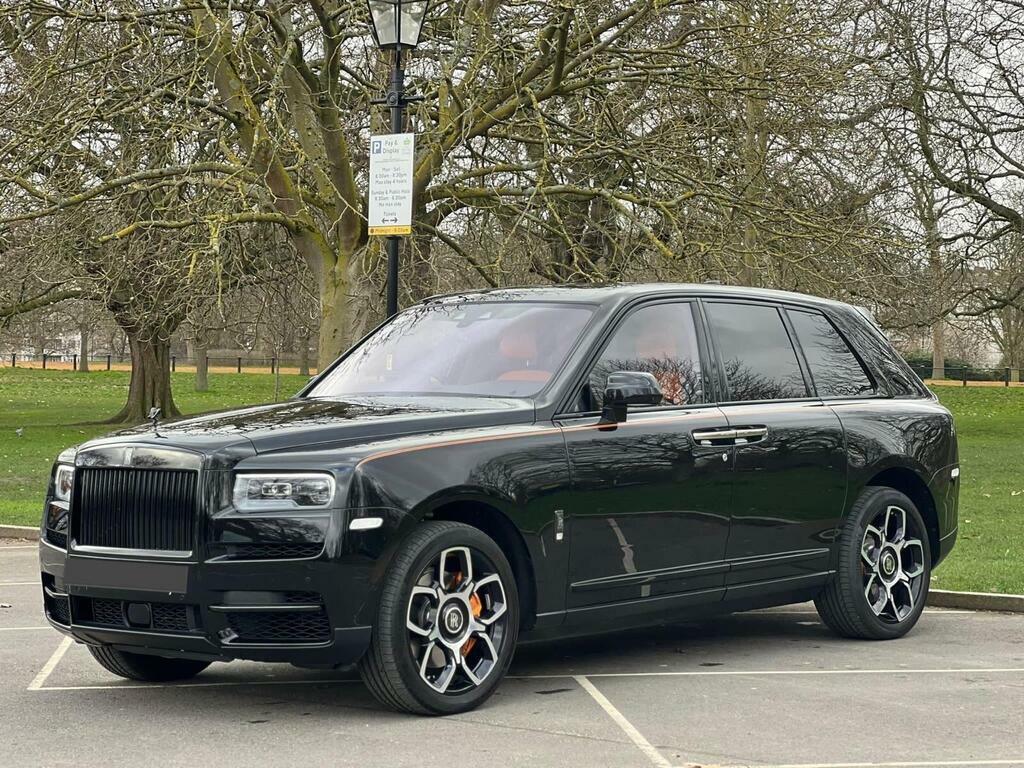 Rolls-Royce Cullinan 6.75 V12 Black Badge Suv Black #3