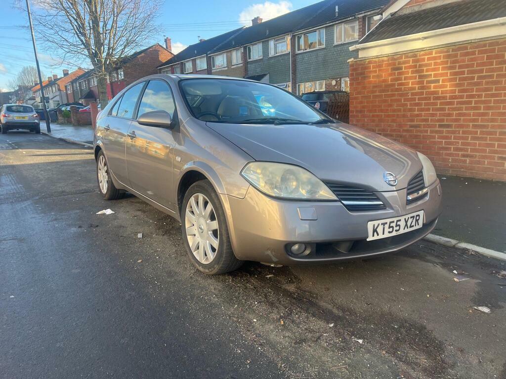 Nissan Primera Hatchback Blue #1