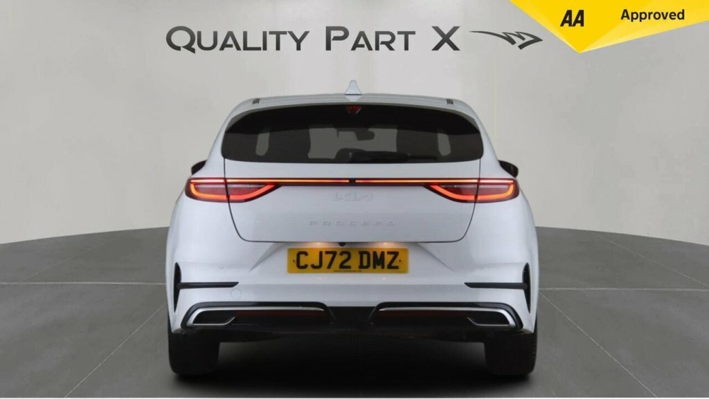 Kia Proceed Estate CJ72DMZ White #6