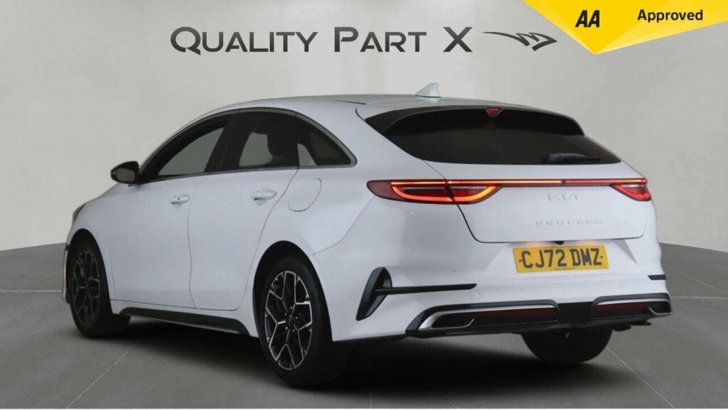 Kia Proceed Estate CJ72DMZ White #5