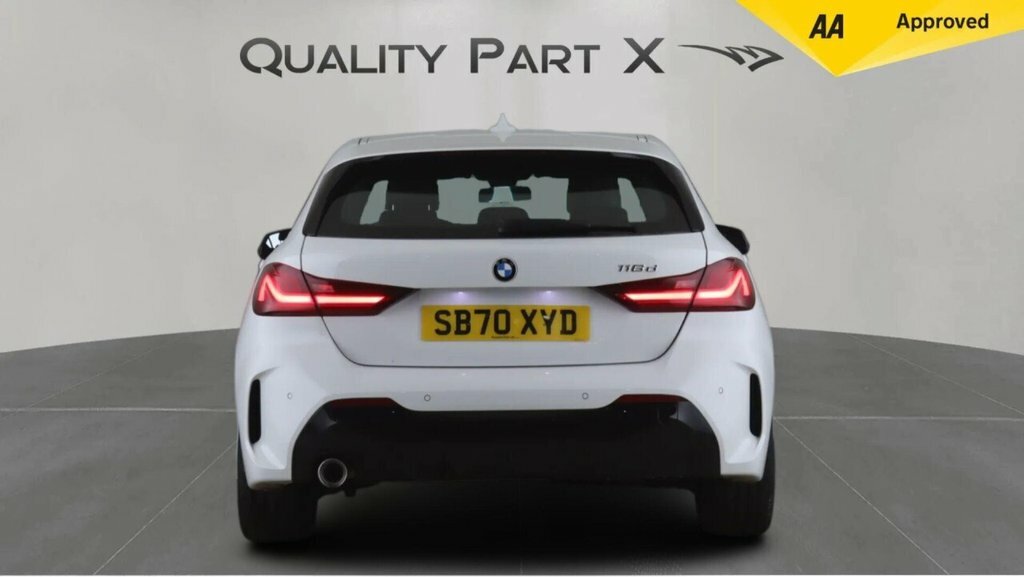 BMW 1 Series 116D M Sport White #5