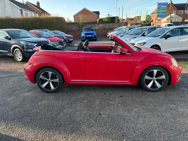 Volkswagen Beetle 1.6 Tdi Bluemotion Tech Design Cabriolet Diese Red #6