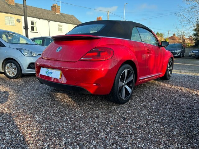 Volkswagen Beetle 1.6 Tdi Bluemotion Tech Design Cabriolet Diese Red