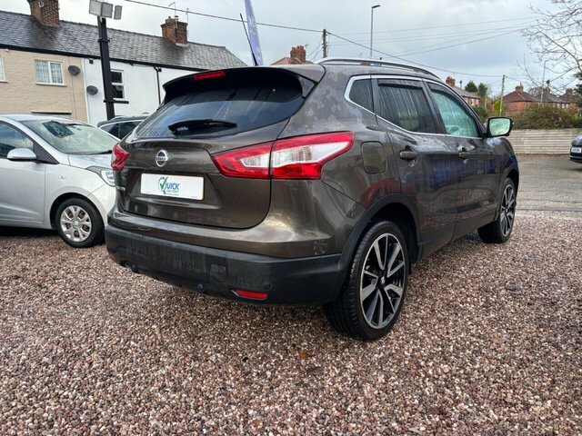 Nissan Qashqai 1.5 Dci Tekna Suv 2Wd Euro 6 S Brown