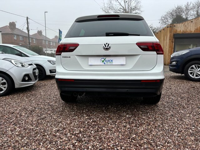 Volkswagen Tiguan 2.0 Tdi Se Navigation Suv Euro 6 YA18GXT White #2