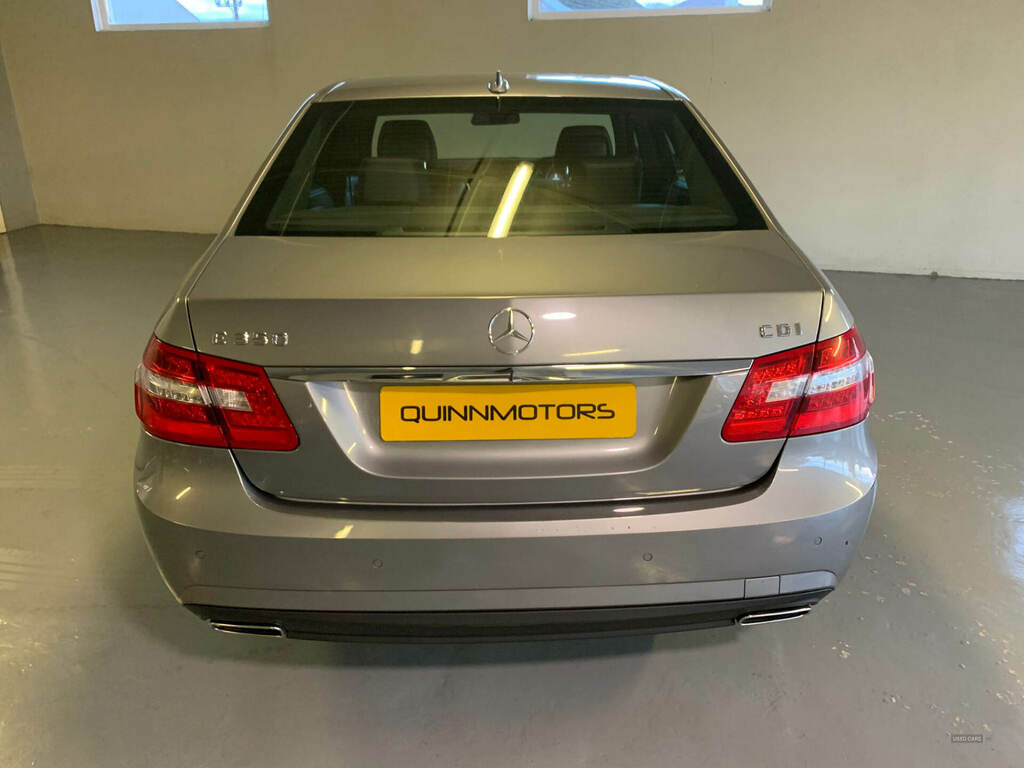 Mercedes-Benz E Class E350 Cdi Blueefficiency Sport Tip KN59DTX Grey #4