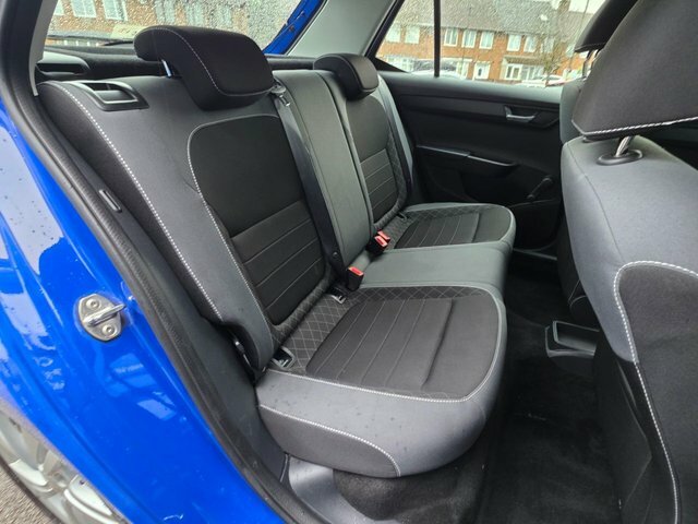 Skoda Fabia 2020 1.0 Se Hatchback Euro 6 S GL70YPG Blue #6