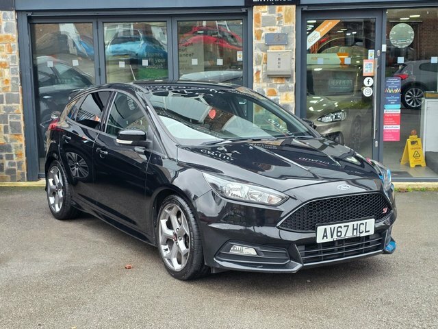 Ford Focus 2017 2.0T Ecoboost St-2 Hatchback Manua AV67HCL Black #4
