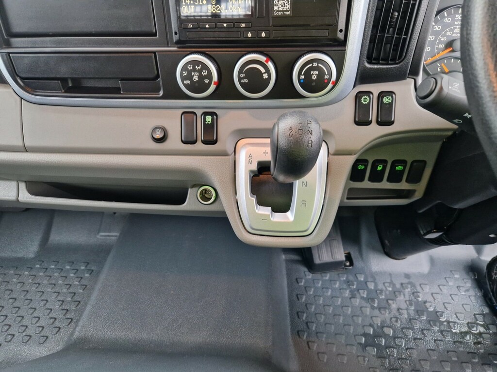 Mitsubishi Fuso Canter 3C15 25 Cc White #8