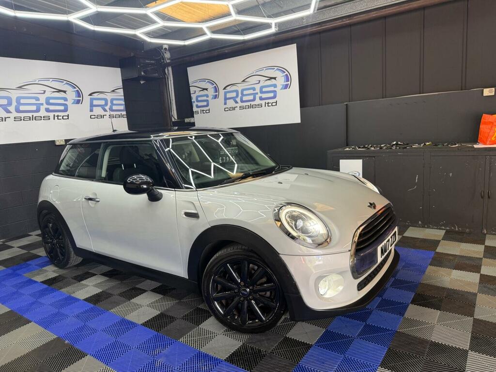 Mini Hatch 1.5 Cooper 3-Door Hatch 2017 Silver