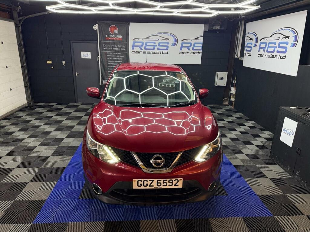Nissan Qashqai 1.5 Dci Acenta 2017 GGZ6592 Red #4