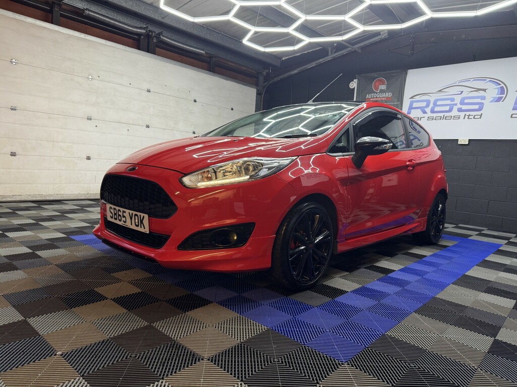 Ford Fiesta 1.0 T Ecoboost Zetec S 2015 SB65YOK Red #5