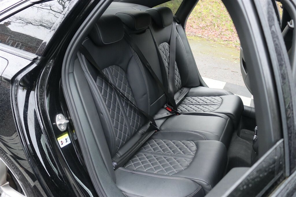 Audi S6 Saloon Saloon Black #17