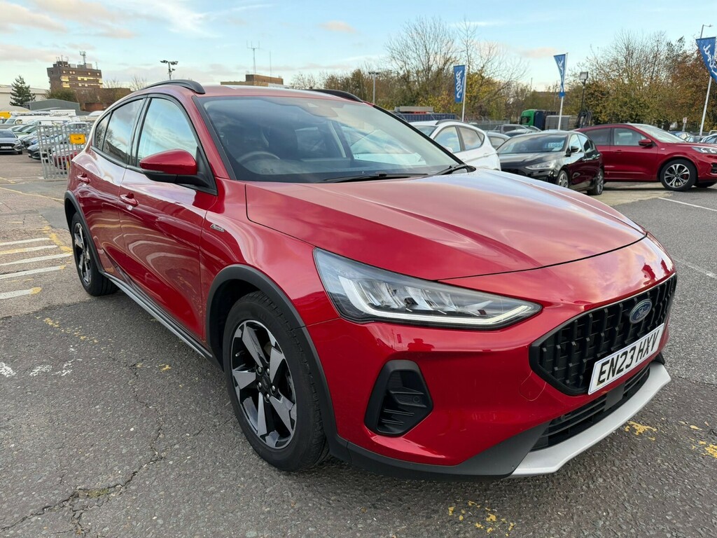 Ford Focus Focus Hatchback 1.0 Ecoboost Hybrid Mhev 155 Activ Red