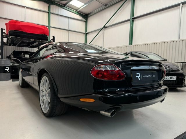 Jaguar XKR Coupe Silver #43