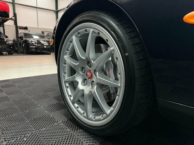 Jaguar XKR Coupe Silver #13