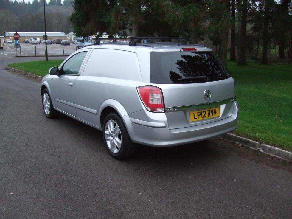 Vauxhall Astra Sportive Cdti LP12RVW Silver #3