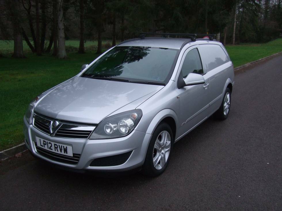 Vauxhall Astra Sportive Cdti Silver