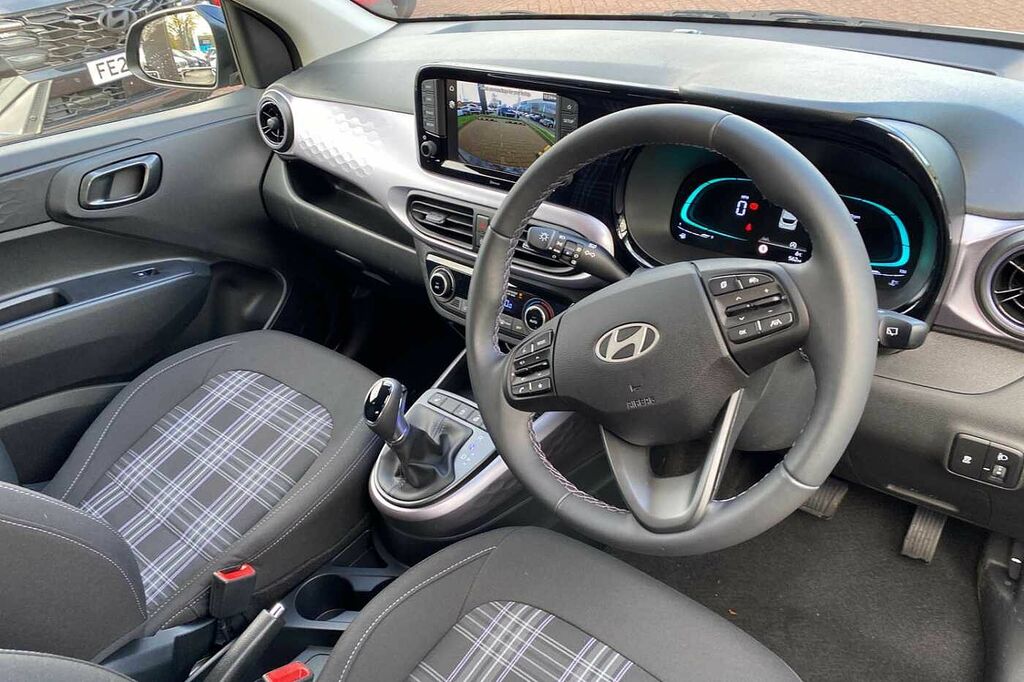 Hyundai I10 1.2 79 Premium Nav FG75UEP Black #6