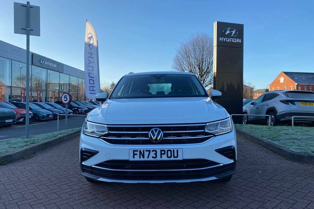 Volkswagen Tiguan 1.5 Tsi 150 Elegance Dsg FN73POU Black #6