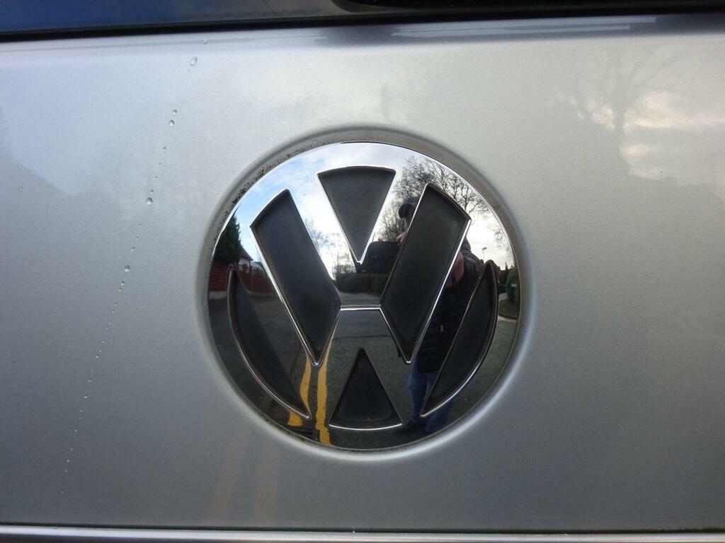 Volkswagen Caravelle 2.5 Executive Tdi Black #36