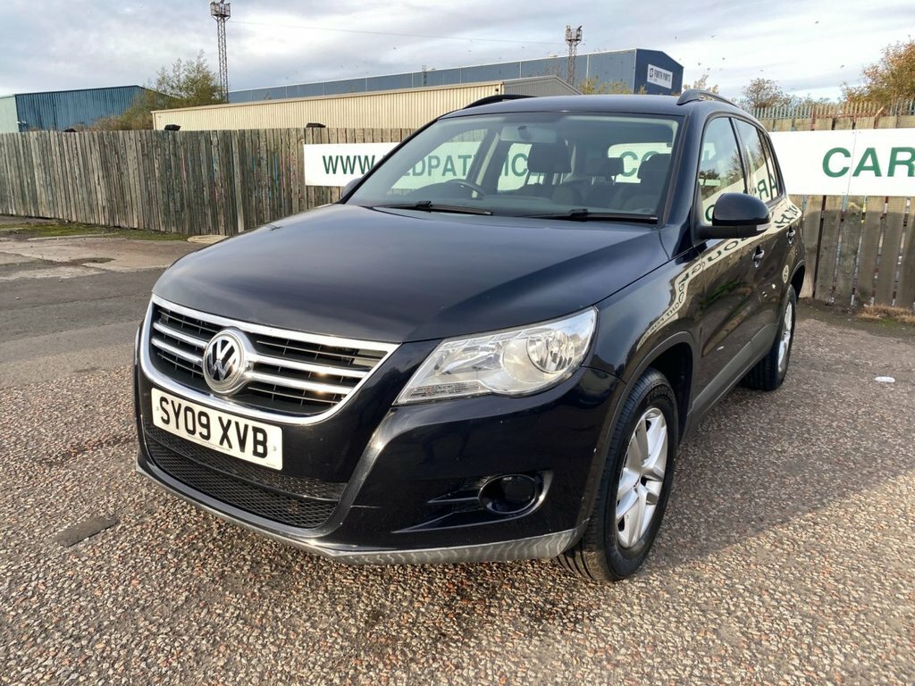 Volkswagen Tiguan 2L S Black #6