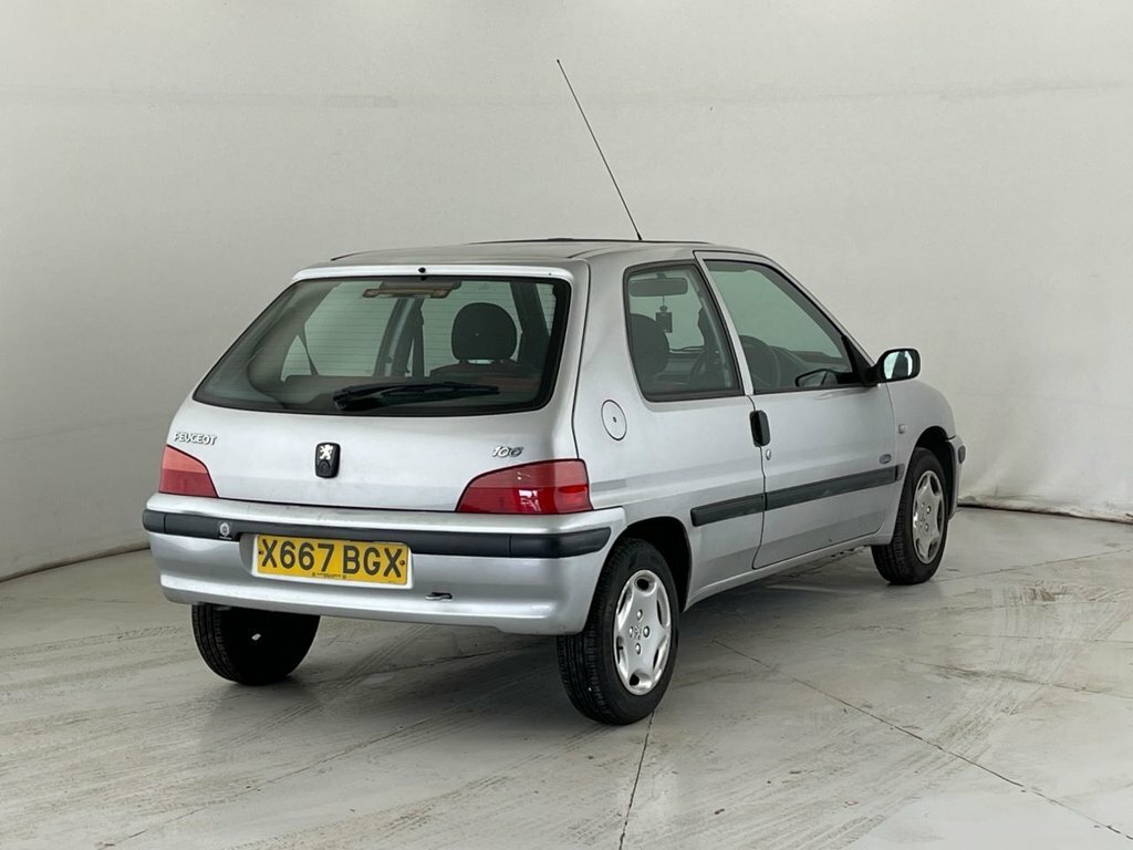 Peugeot 106 Hatchback Silver #2