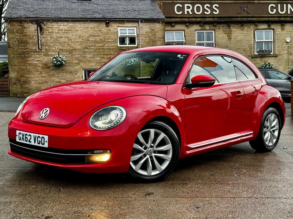 Volkswagen Beetle Hatchback White #46