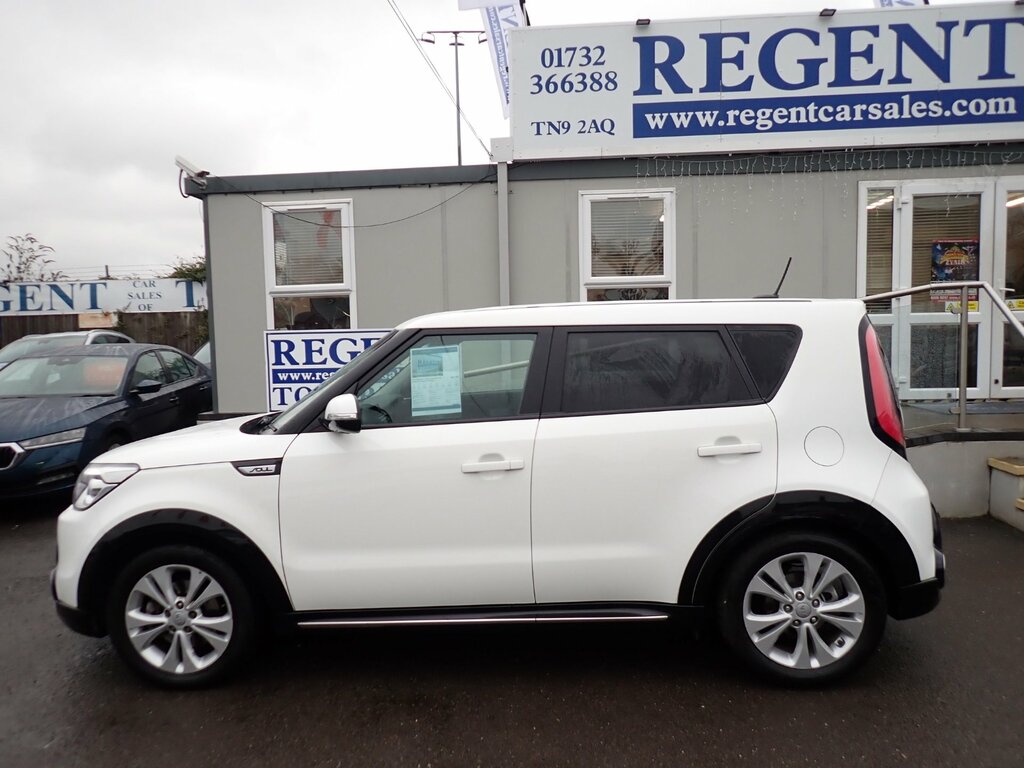 Kia Soul 1.6 Crdi Urban Suv Dct Euro 6 134 Bhp White #5