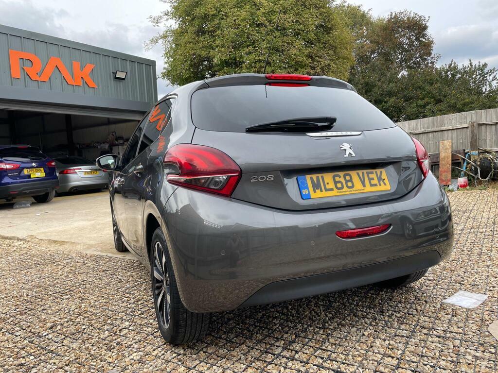 Peugeot 208 1.2 Puretech Tech Edition Euro 6 S S ML68VEK Grey #4