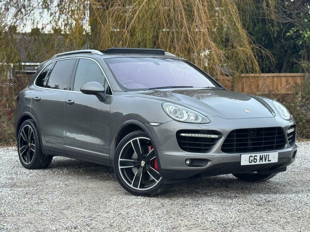Porsche Cayenne 2010 V8