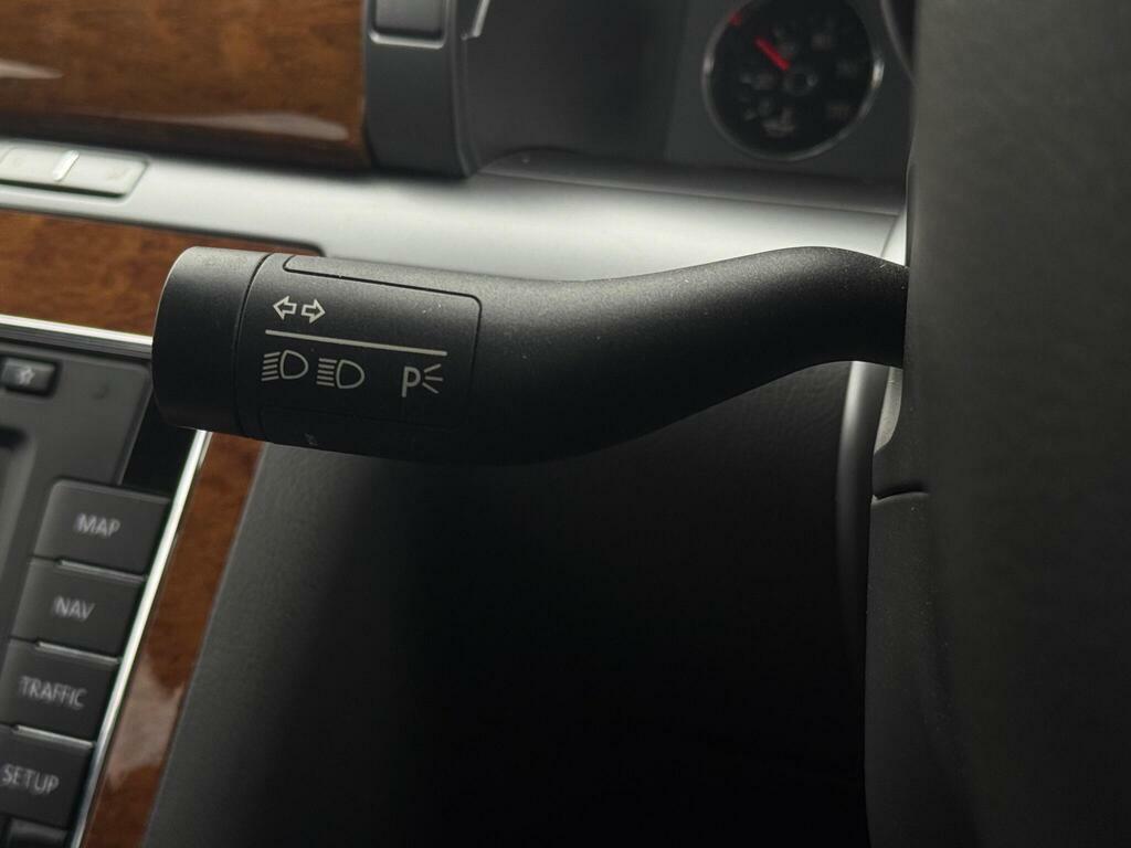 Volkswagen Phaeton Phaeton V6tdi 4 Motion 5 Seat A Silver #28
