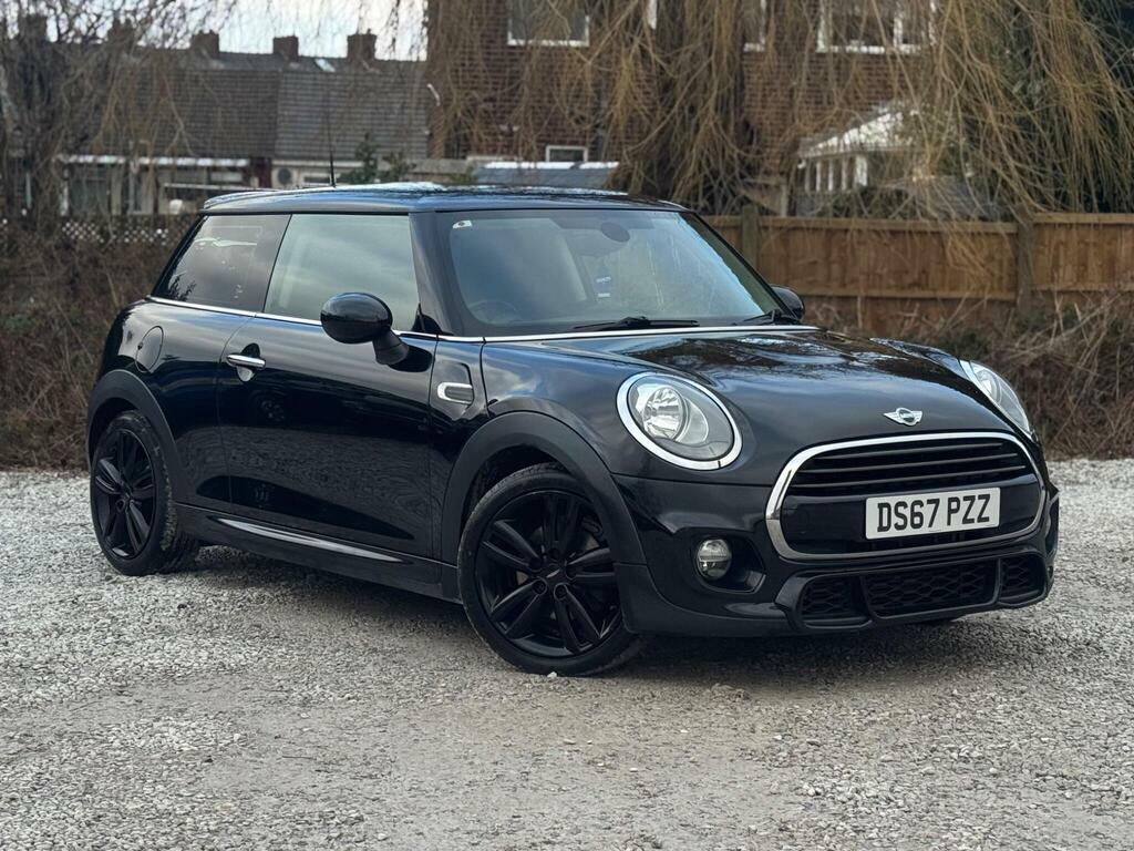 Mini Hatch 1.5 Cooper Euro 6 S S Black