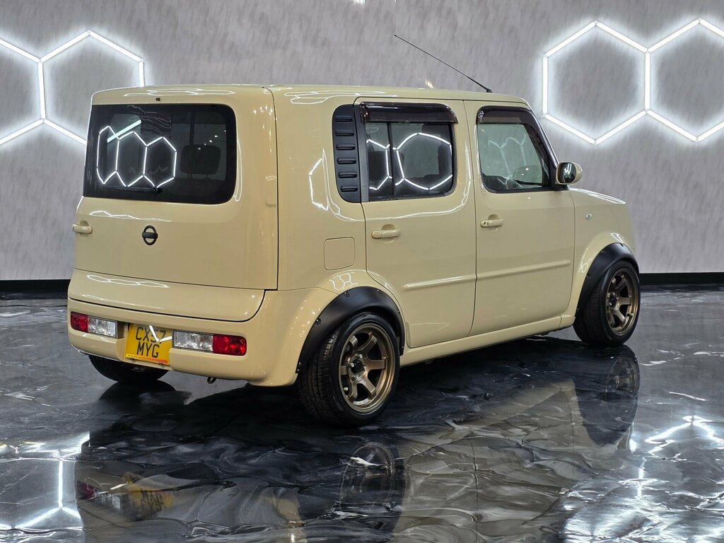Nissan Cube Mpv Black #6