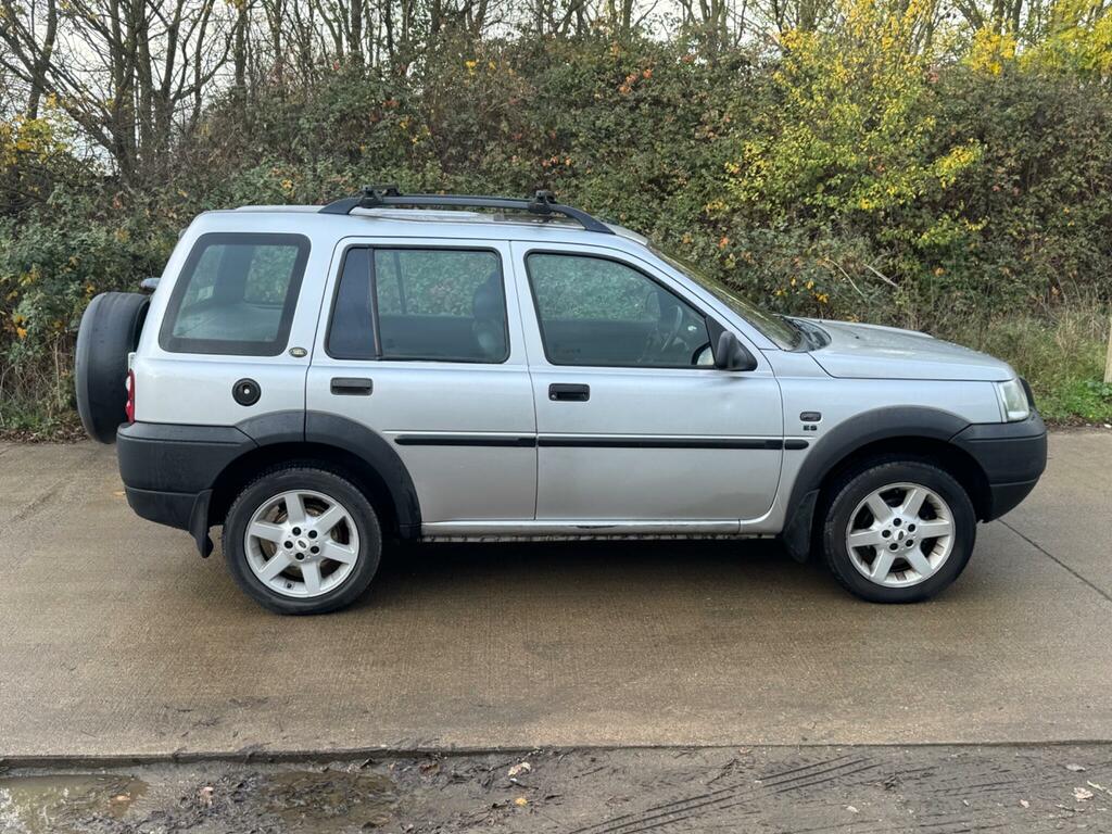 Land Rover Freelander 2.0 Td4 Es Silver #10