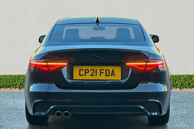 Jaguar XE 2.0 D200 Mhev R-dynamic Black Saloon Au Black #6