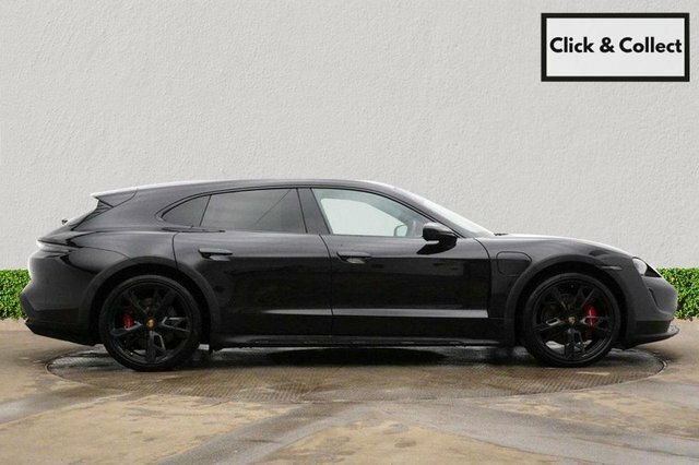 Porsche Taycan Performance Plus 93.4Kwh Turbo S Cross Turismo Black